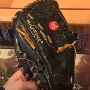 Used lefty Rawlings baseball glove